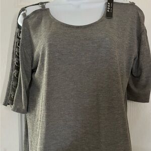 Ladies Poof NY open should shirt size L